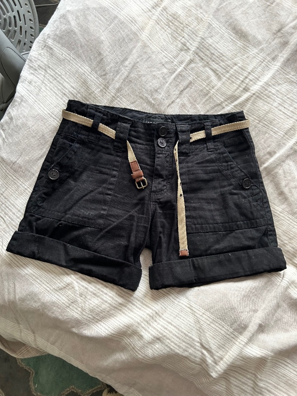 Sanctuary Peace Shorts Black Cuffed with Belt size 26